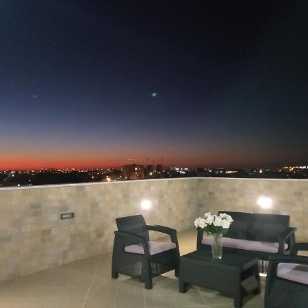 Appartamento Penthouse In The City Rechovot Esterno foto